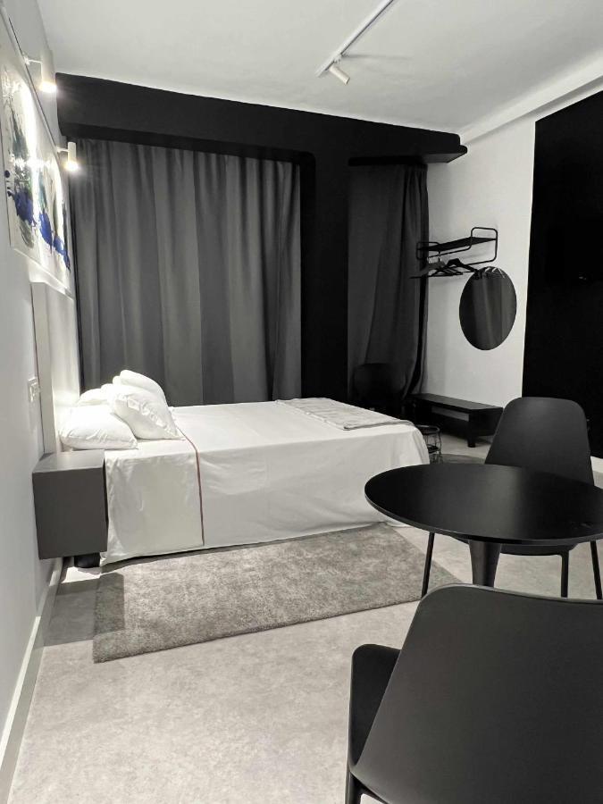 Ferienwohnung Dama Modern & Luxury Málaga Exterior foto